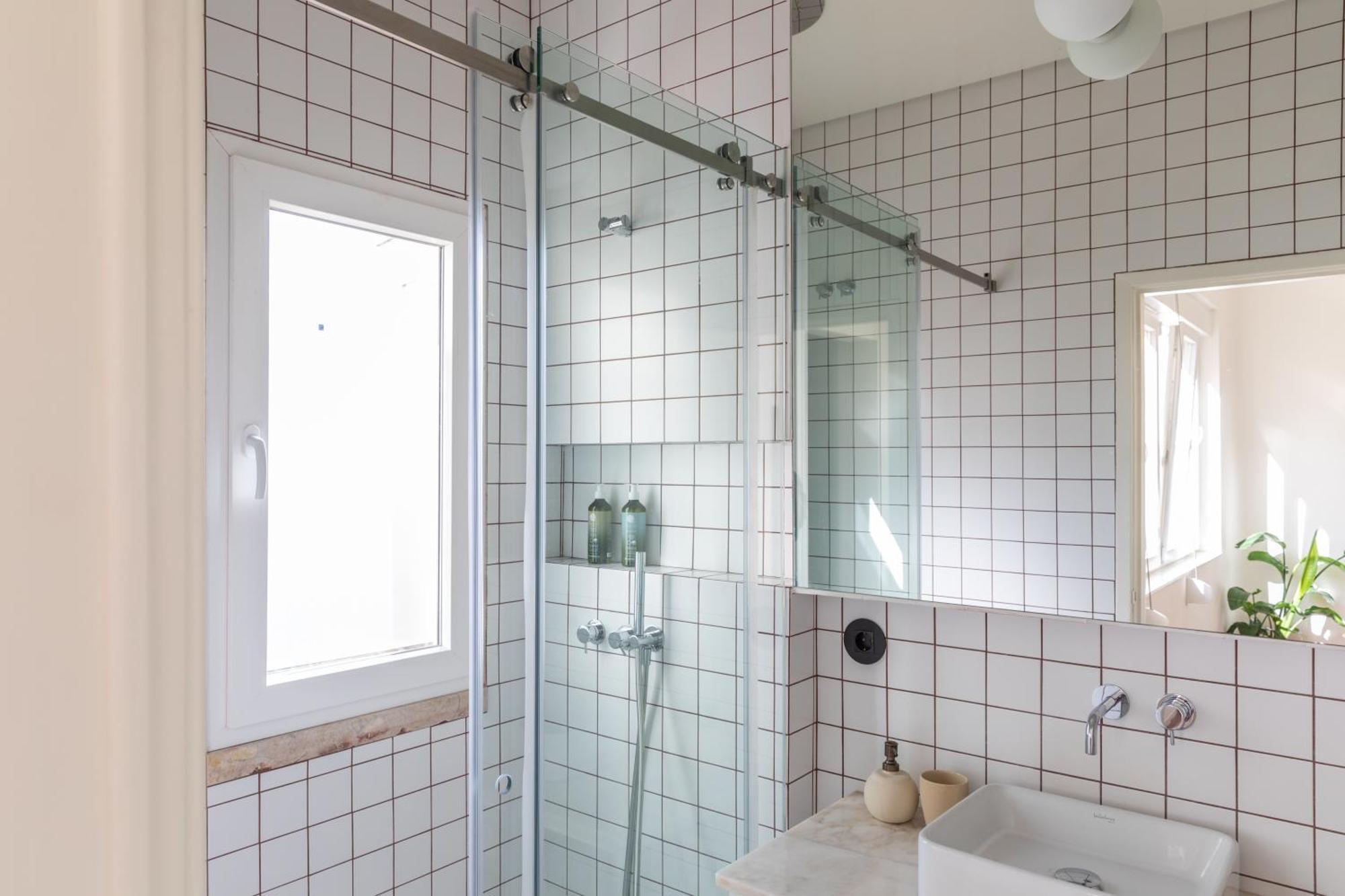 Alvalade 58 - Charming 2 Bedroom Apartment With Ac Near The Airport And City Center Lisboa Eksteriør billede