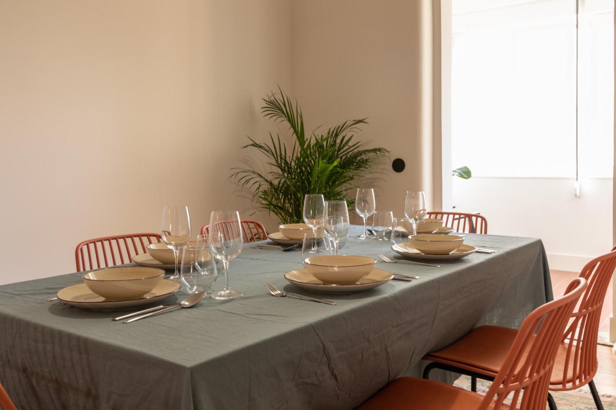 Alvalade 58 - Charming 2 Bedroom Apartment With Ac Near The Airport And City Center Lisboa Eksteriør billede